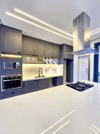Casa em Condomínio - Jardim Villa Sapezal