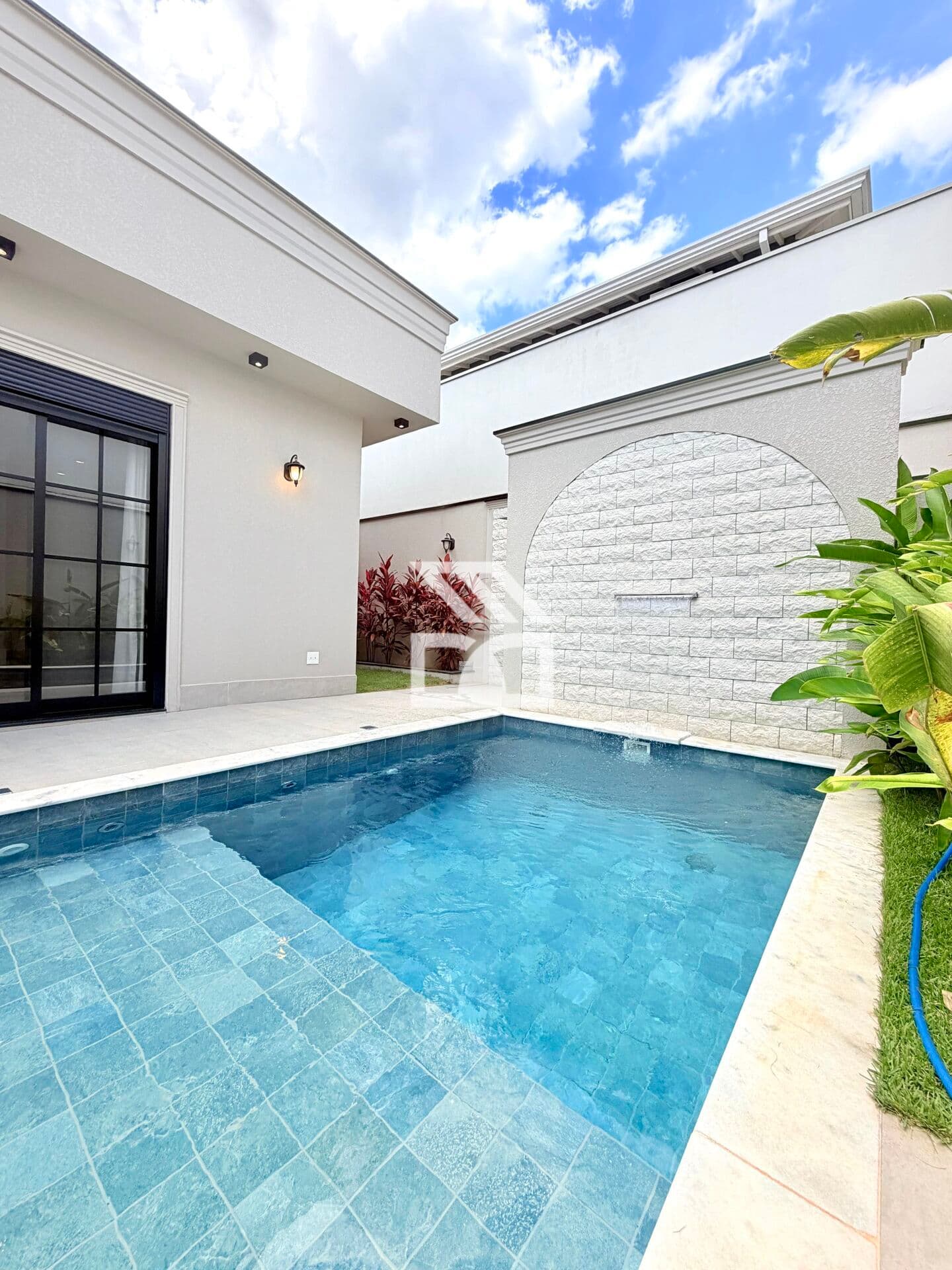 Casa em Condomínio - Jardim Residencial Duas Marias