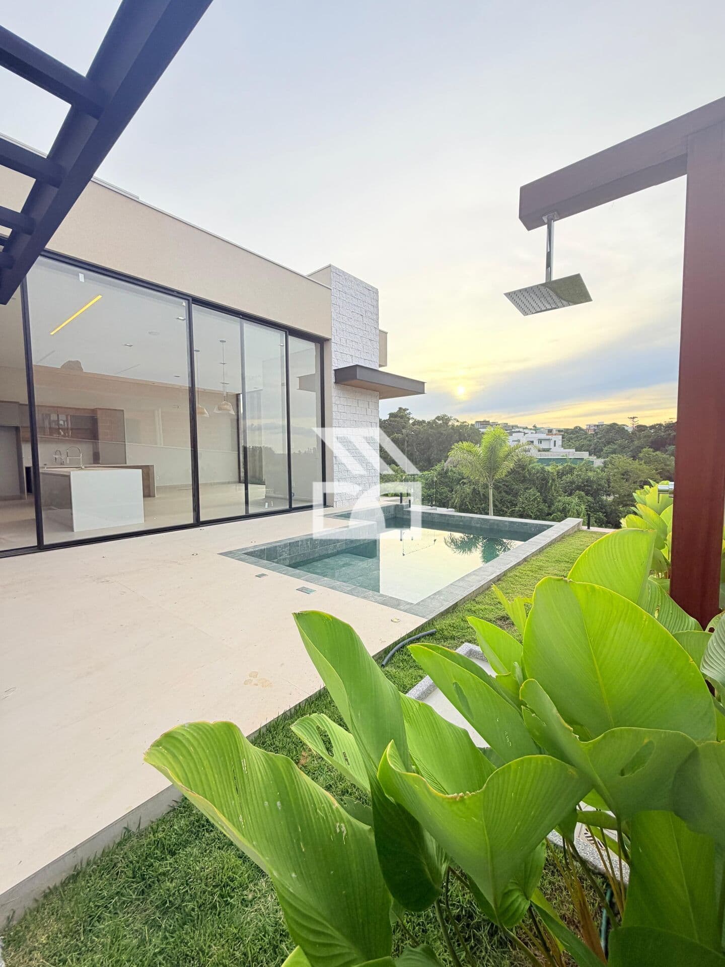 Casa em Condomínio - Parque Villa dos Pinheiros