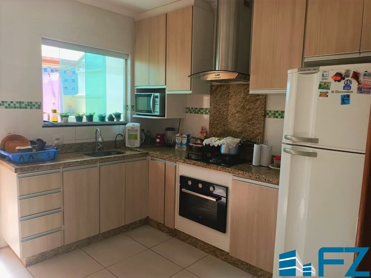 Sobrado para venda tem 71m² com 2 quartos em Parque Oratório - Santo André - SP