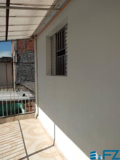 Sobrado PaSobrado e casa para venda, total de 288 metros quadrados com 5 quartos em Taboão - Diadema - SPdrão