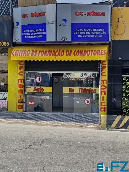 Salão Comercial para venda com 156m² no bairro Vila América - Mauá - SP
