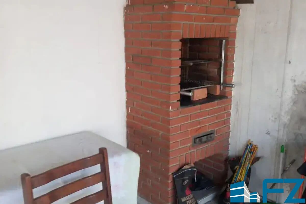Casa Térrea para venda possui 144m² no bairro Serraria - Diadema