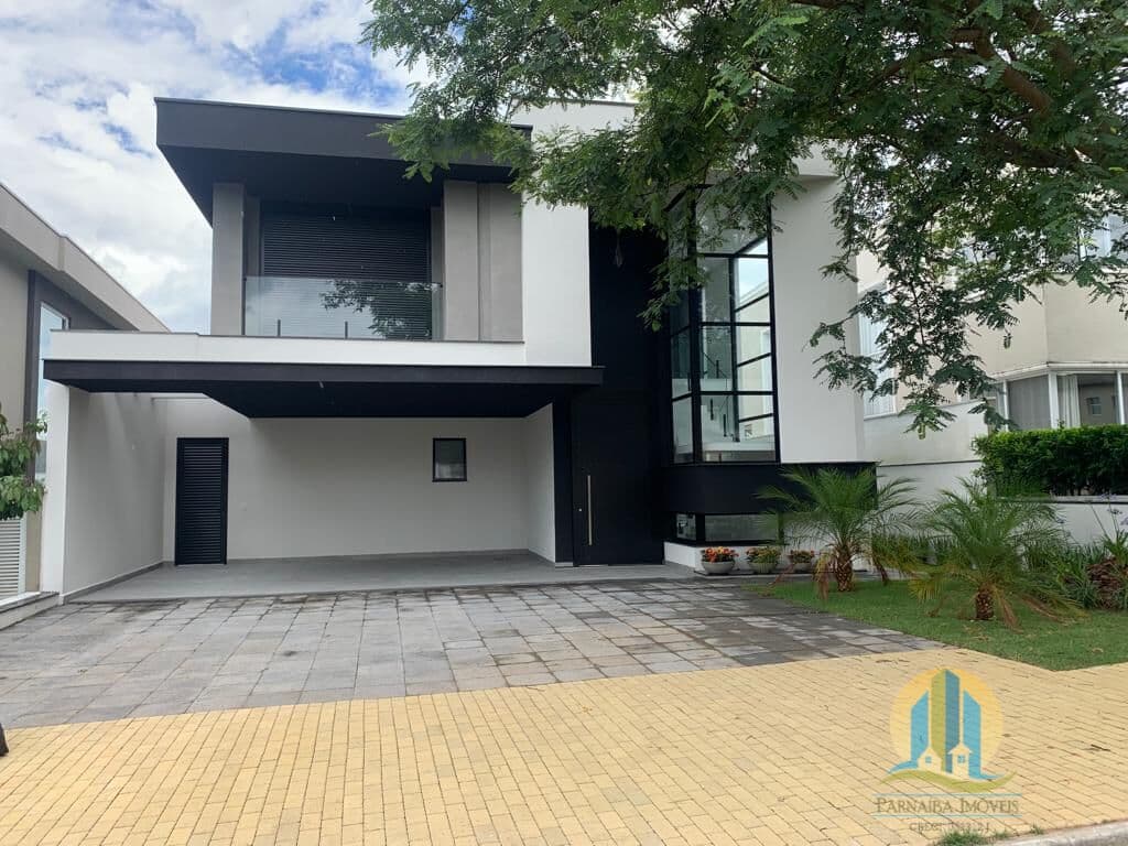 CASA RECÉM CONSTRUIDA