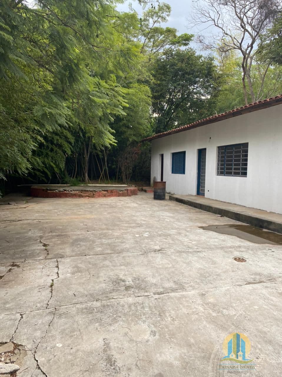 CHÁCARA PARA LOCAÇÃO EM SANTANA DE PARNAÍBA – CONFORTO, LAZER E CONTATO COM A NATUREZA