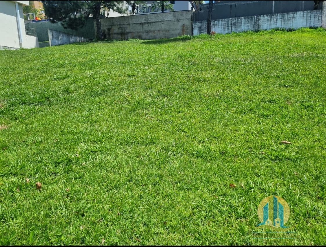 Lote/Terreno em Santana de Parnaíba - Alphaville