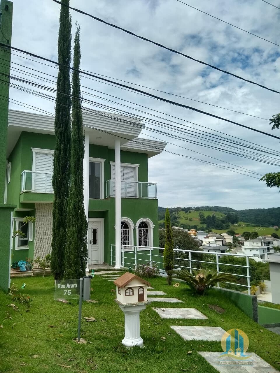 CASA À VENDA – CONDOMÍNIO NEW VILLE | SANTANA DE PARNAÍBA/SP