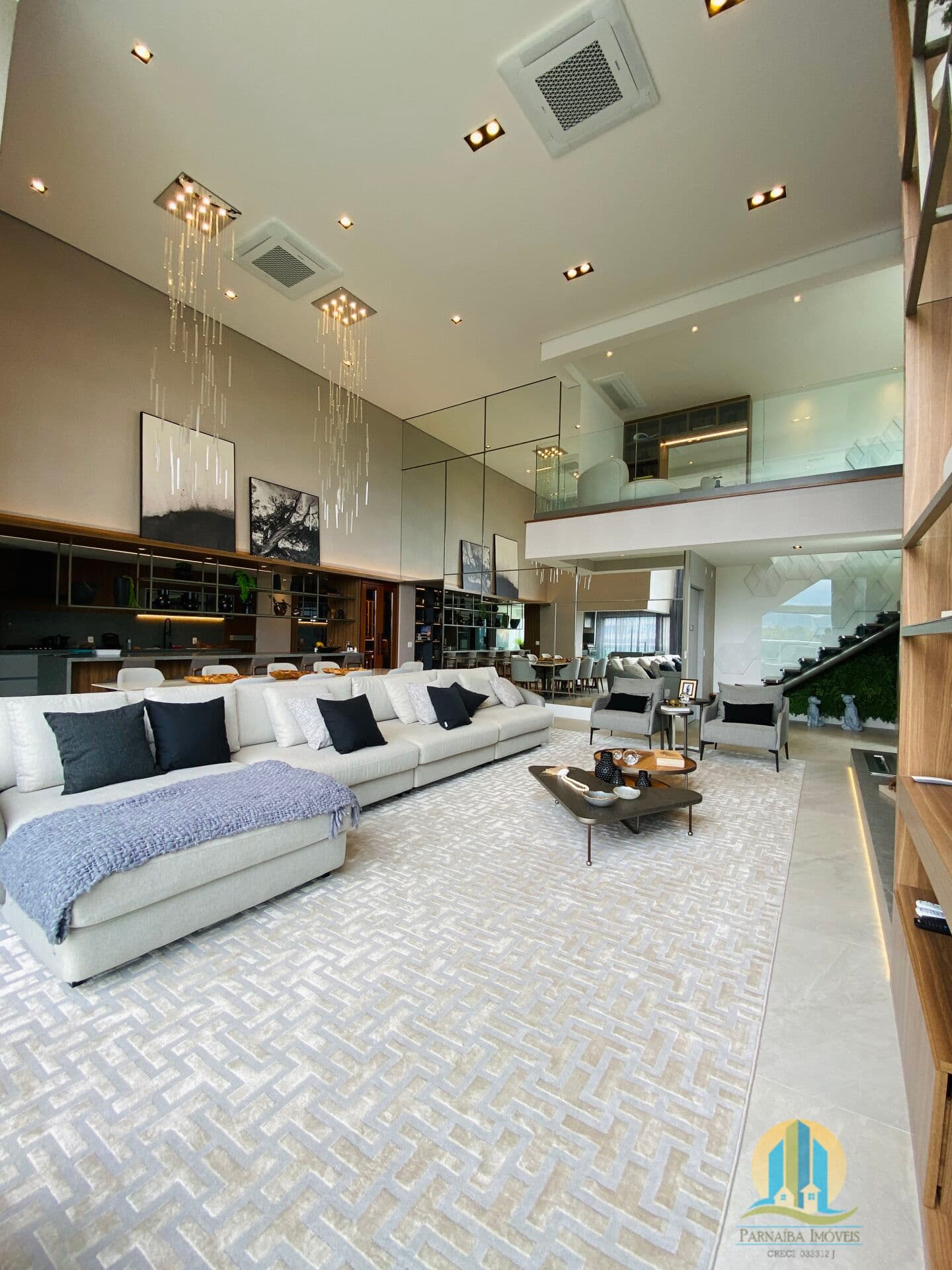Apartamento Mobiliado à Venda