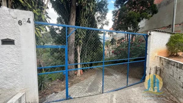 Chácara à venda em Santana de Parnaíba / SP