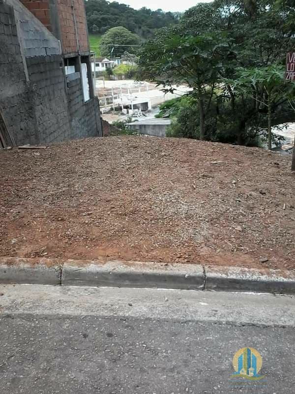 Terreno á Venda em Santana de Parnaíba/ SP