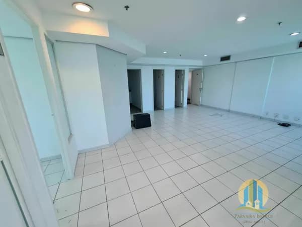 Sala Comercial à Venda em Barueri / SP