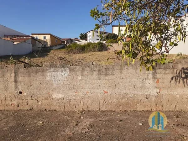 Terreno á Venda em Sorocaba/ SP