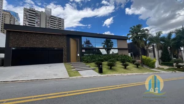 Casa de Alto Padrão à Venda - Residencial 2 Alphaville