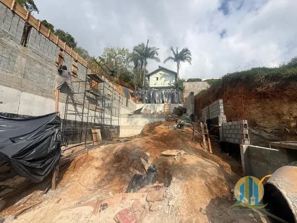 Terreno com Construção Iniciada e Projeto Pronto no Condomínio New Ville – Santana de Parnaíba/SP