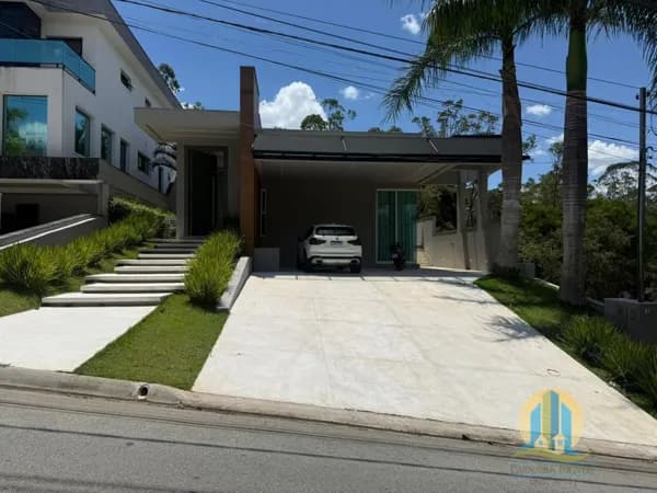 Casa em Jandira - Jardim do Golf I