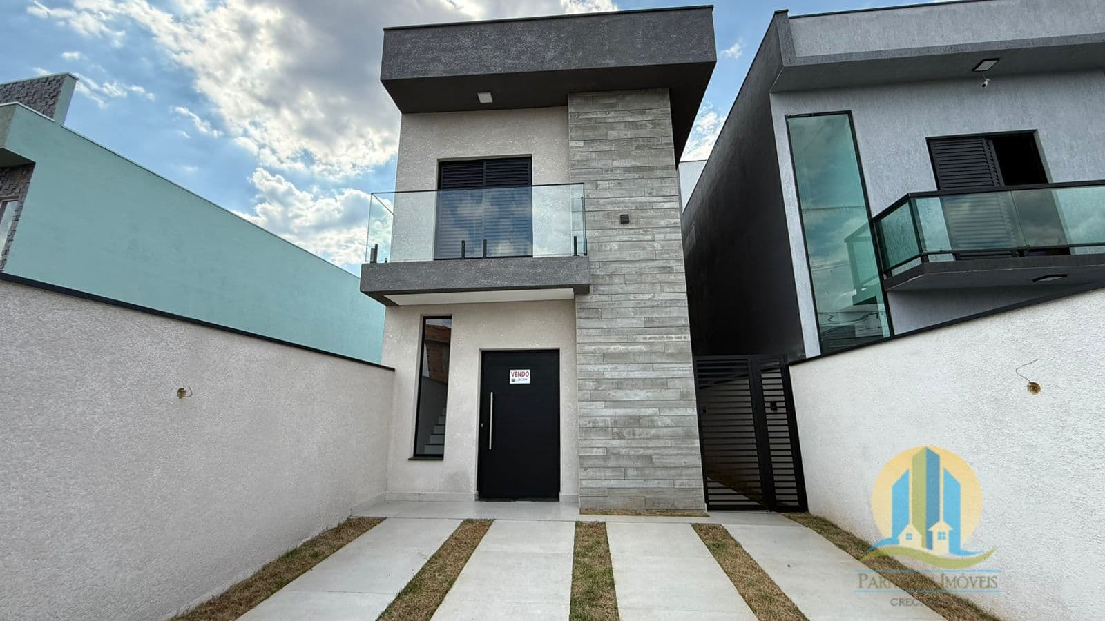CASA EM CONDOMÍNIO À VENDA – NOVA JAGUARI