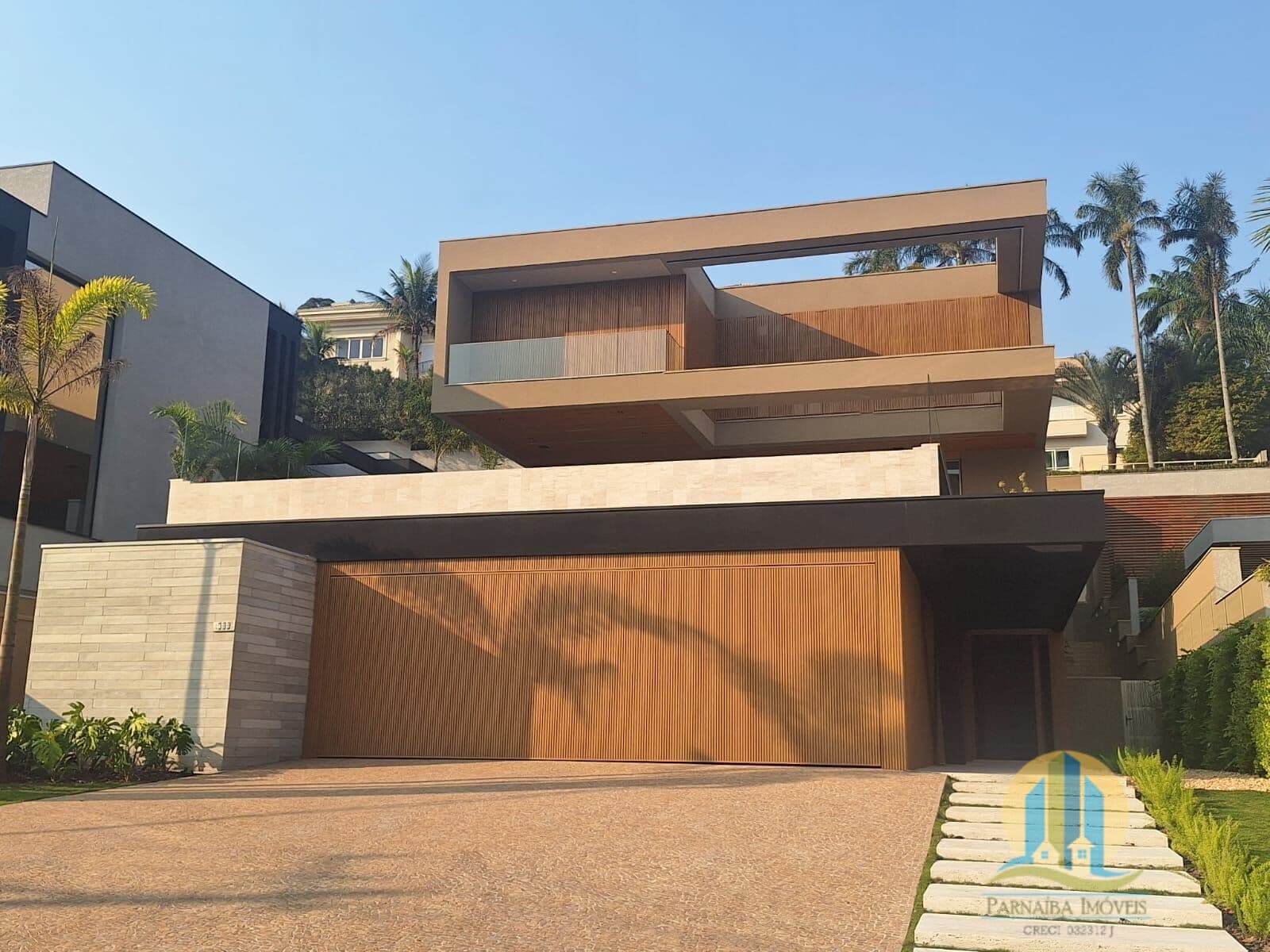 Casa Alto Padrão á Venda !!