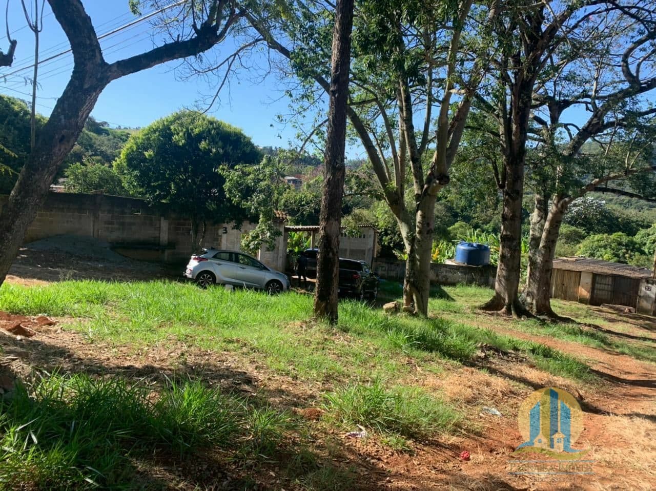 Terreno á Venda em Santana de Parnaíba / SP
