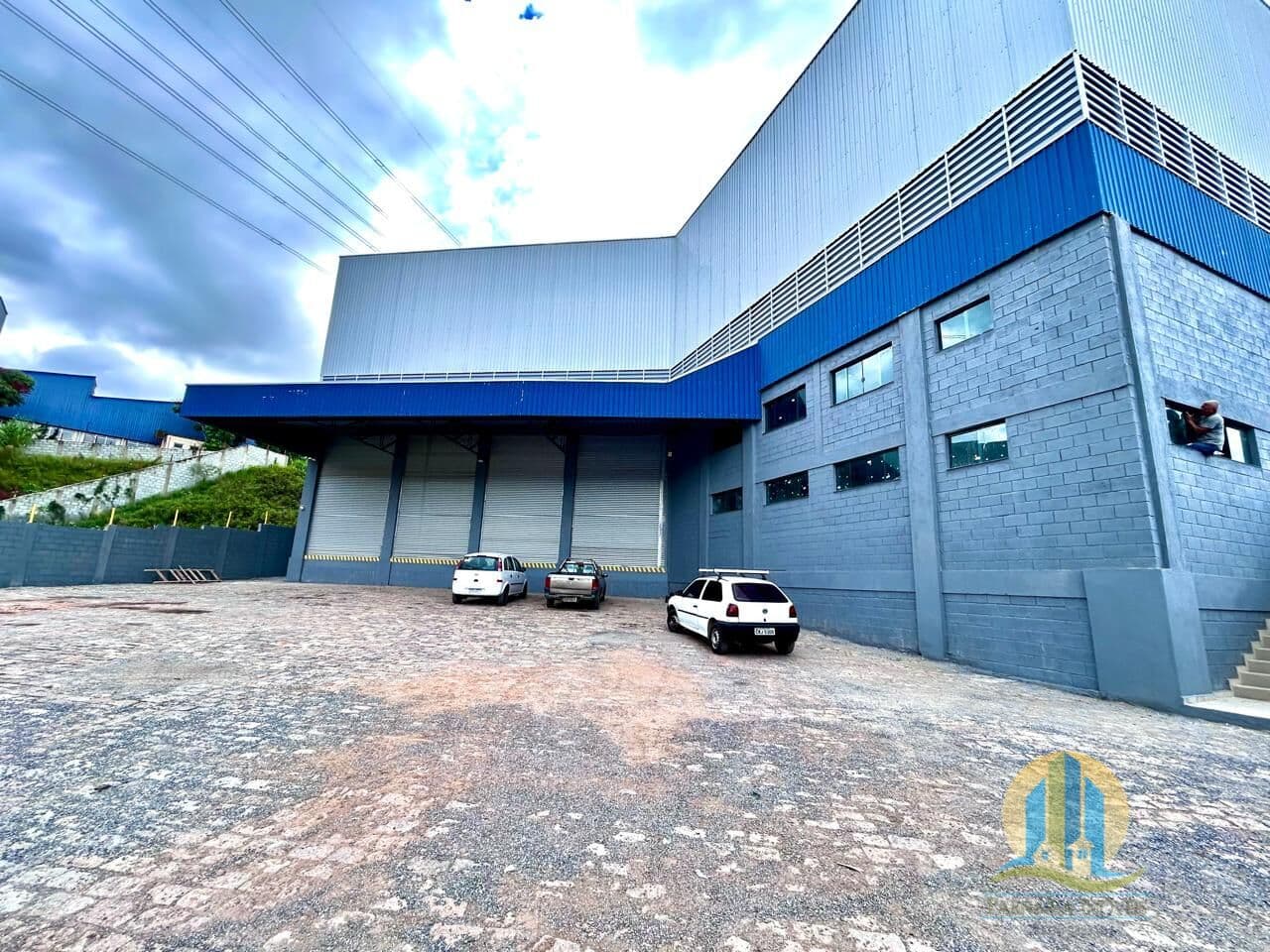 Galpão/Depósito/Armazém em Itapecerica da Serra - Centro