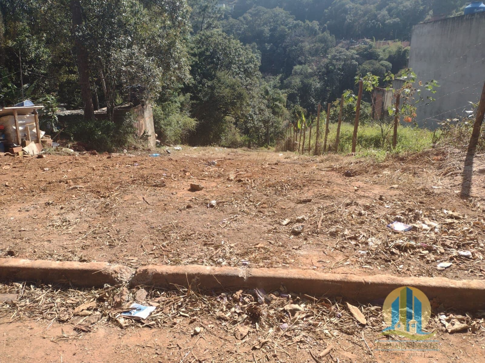Terreno à Venda – Santana de Parnaíba/SP