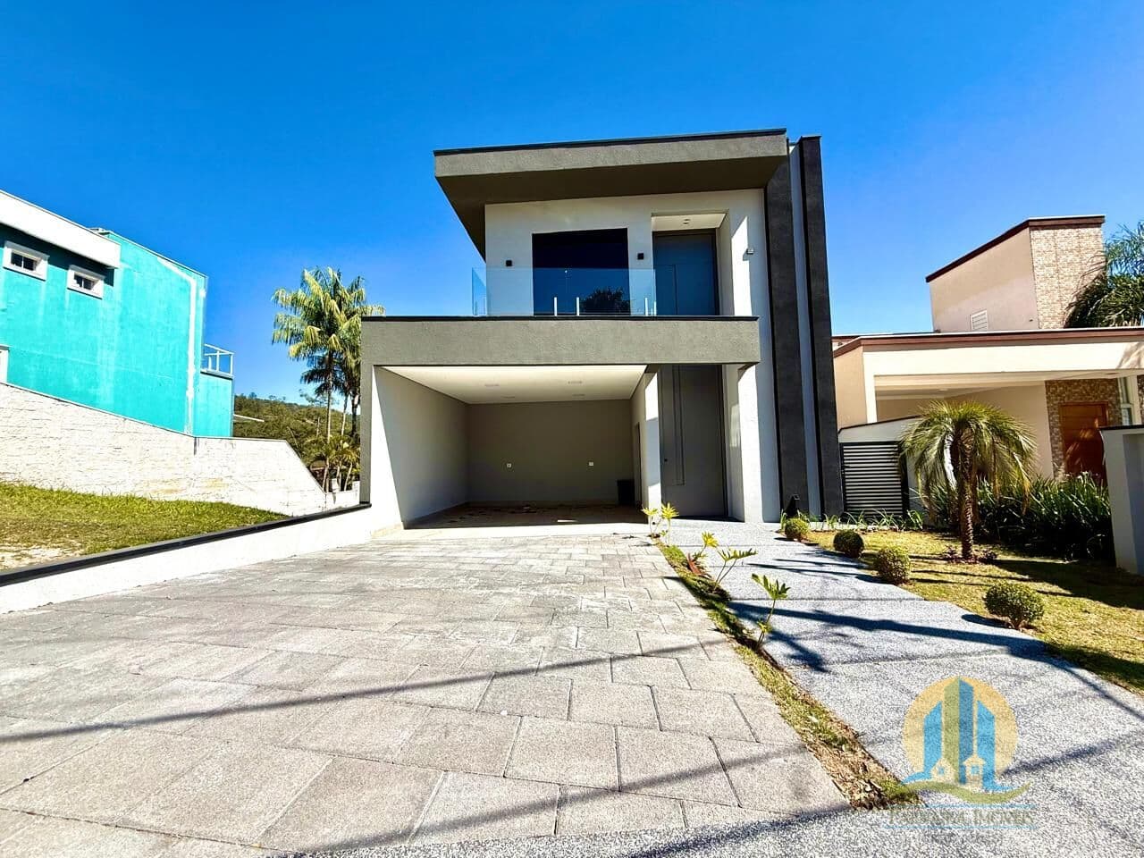 Casa Alto Padrão à venda no Residencial New Ville!!