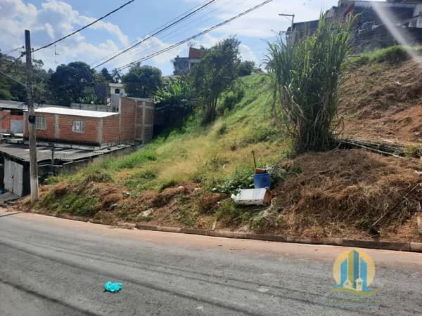 Terreno à Venda