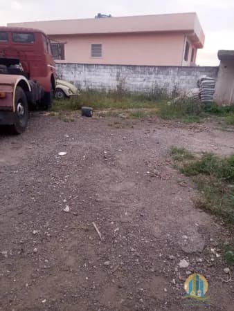 Terreno de esquina á venda !!