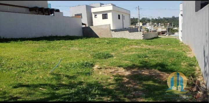 Terreno Imperdível à Venda no Condomínio Nova Jaguari!