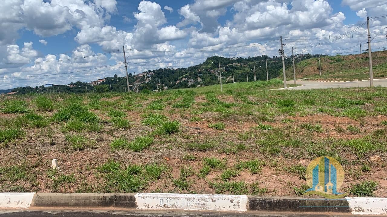 Terreno em Loteamento à Venda
