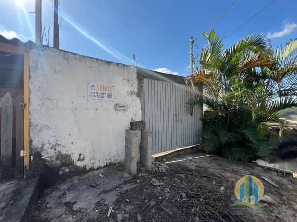 Terreno com Casa em Santana de Parnaíba