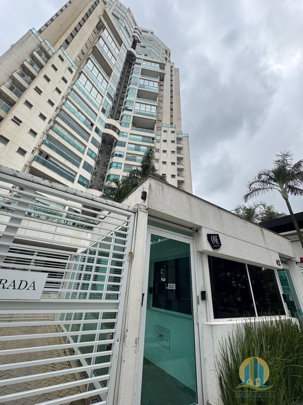 APARTAMENTO PARA LOCAÇÃO – ONE GRAMERCY PARK | ALPHAVILLE