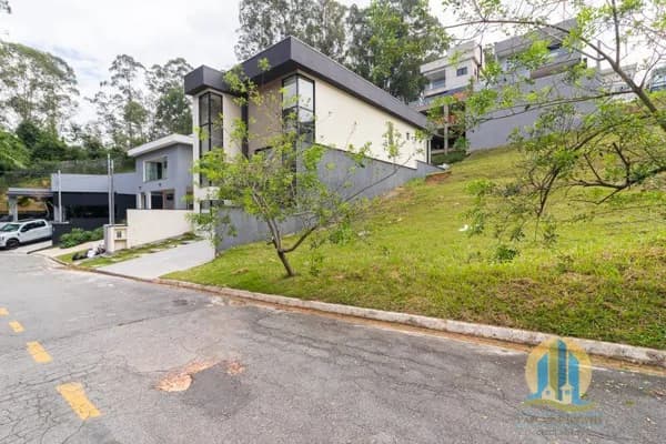 Terreno em Condomínio Morada da Serra