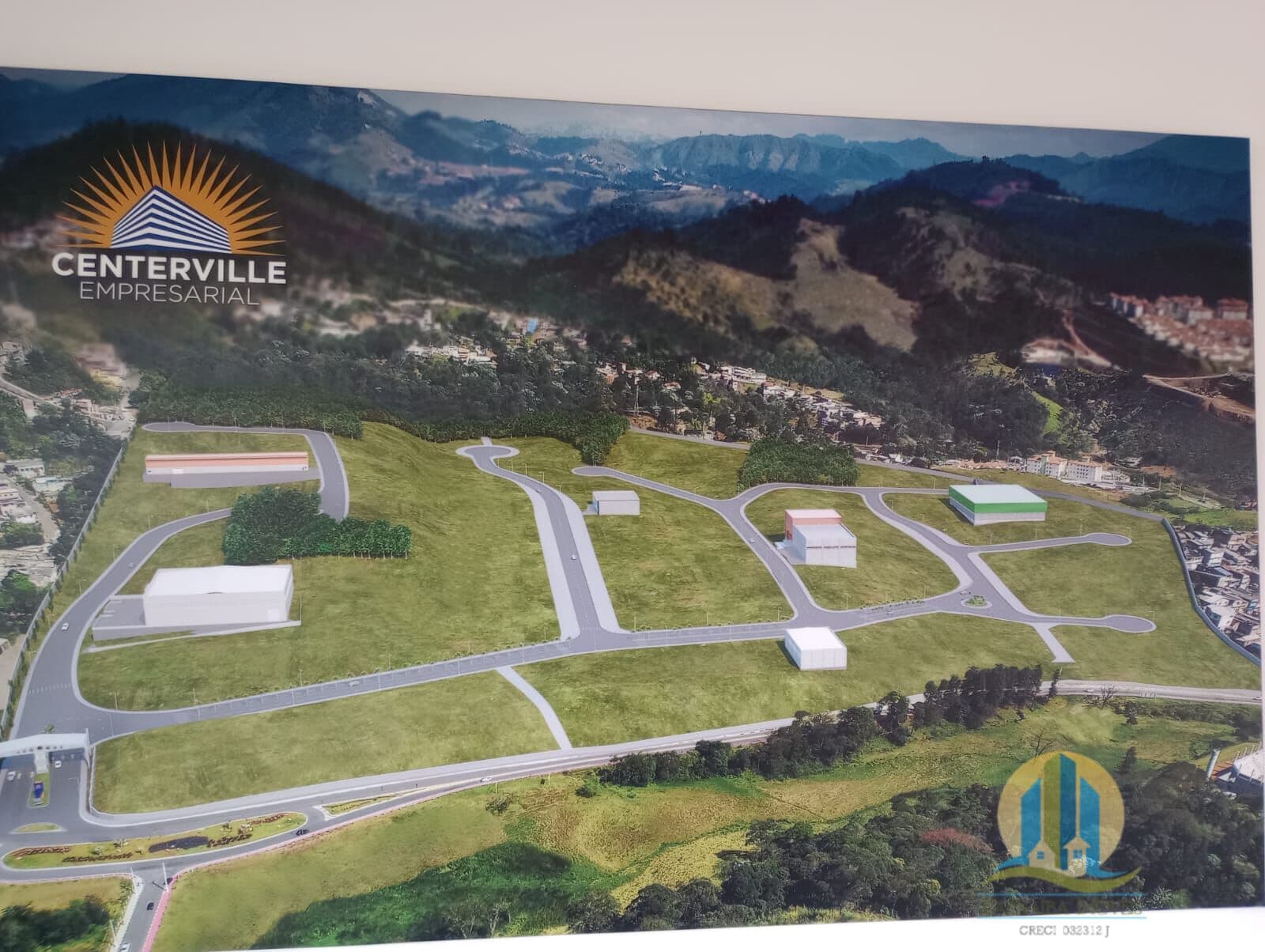 Terreno a venda no Condomínio Centerville Empresarial