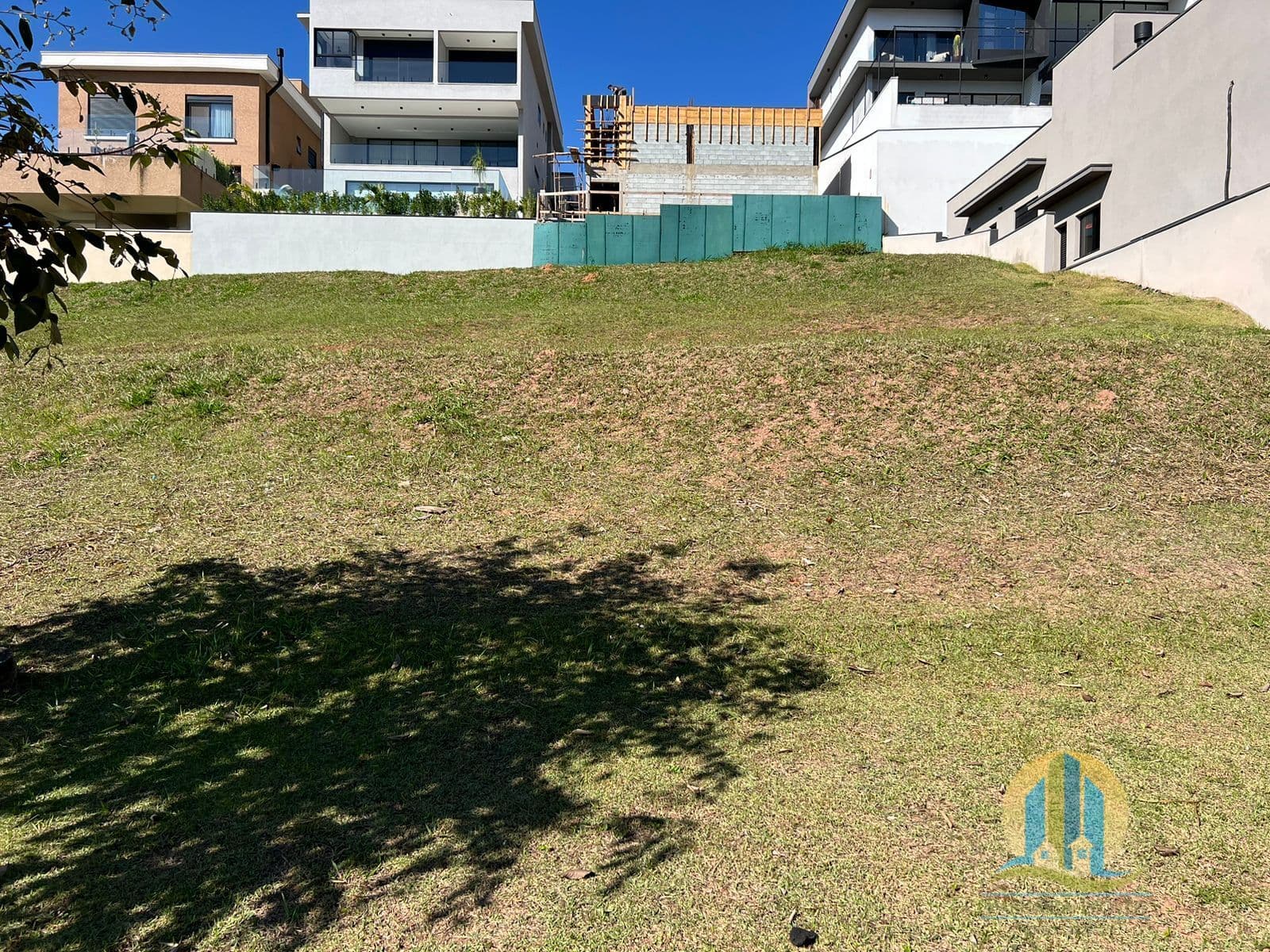 Lote/Terreno em Santana de Parnaíba - Alphaville