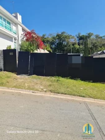 Lote/Terreno em Santana de Parnaíba - Alphaville