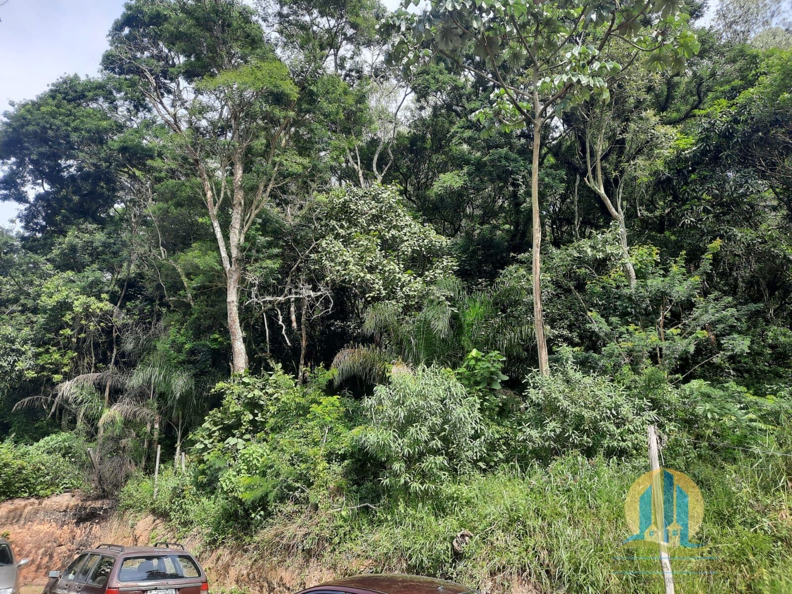 Lote/Terreno em Santana de Parnaíba - Itaim Mirim