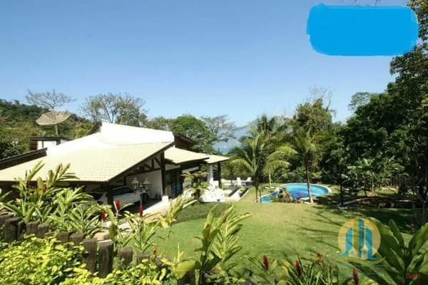 CASA À VENDA NO CONDOMÍNIO PORTAL DO CARMO – SÃO SEBASTIÃO