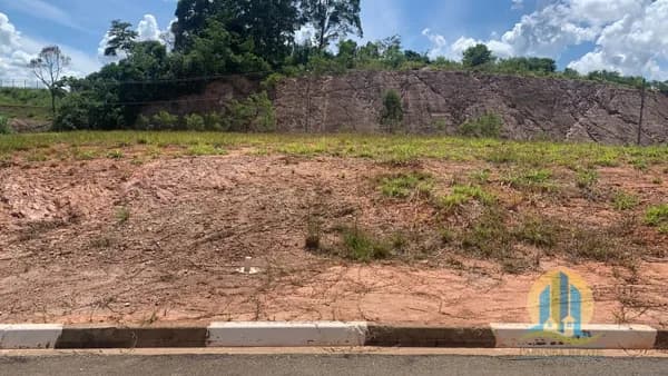 Lote/Terreno em Santana de Parnaíba - Chácara Jaguari (Fazendinha)