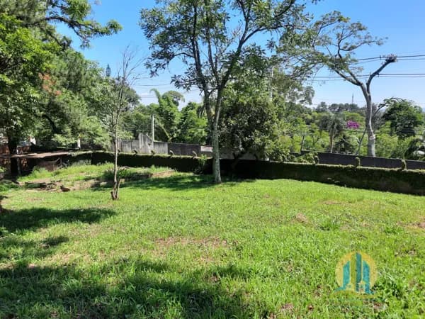 Terreno a venda na Chácara Santa Lúcia - Carapicuíba