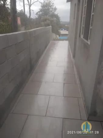 CASA À VENDA