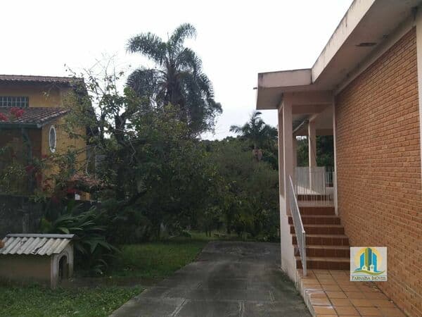 Chácara á Venda em Santana de Parnaíba - SP