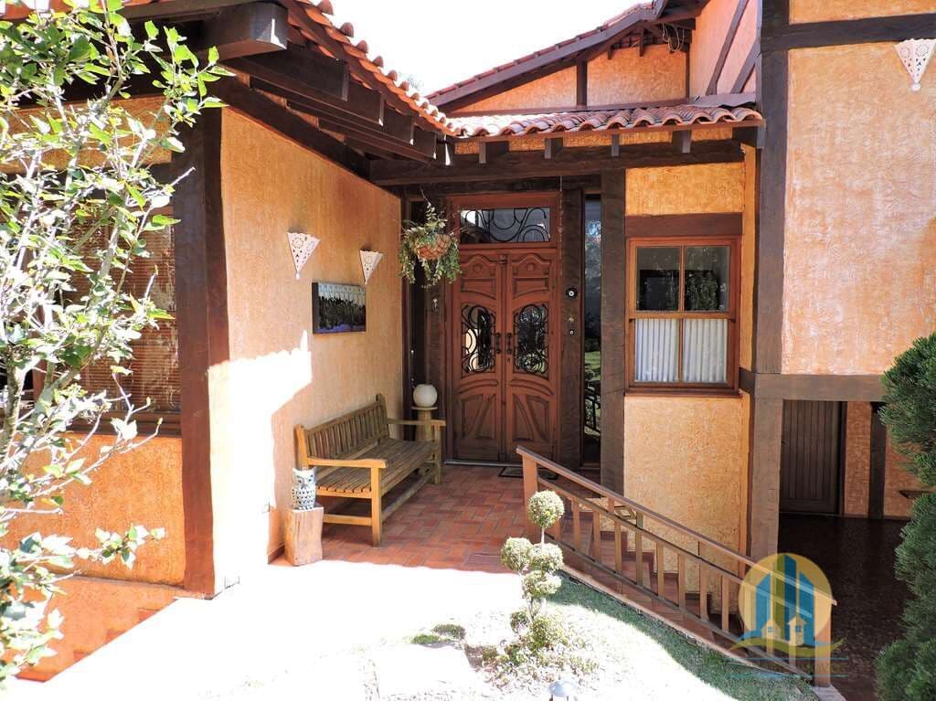 Casa de Alto Padrão à Venda!