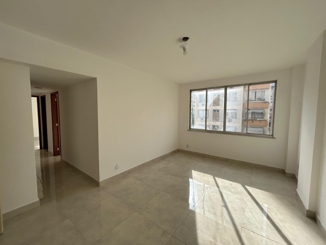 Apartamento com Suíte e Vaga – Conforto e Praticidade para o Dia a Dia!
