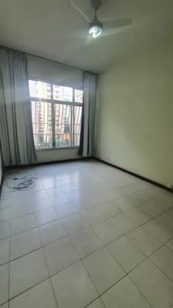 Apartamento à venda em Icaraí, Niterói-RJ – 3 quartos, suíte e 87m² de conforto e praticidade!