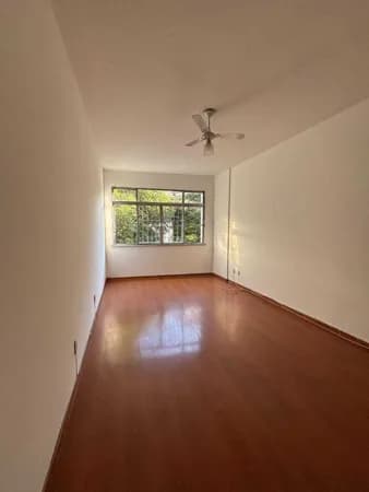 Apartamento 2 Quartos com Vaga – 144m² no Coração do Jardim Icaraí!