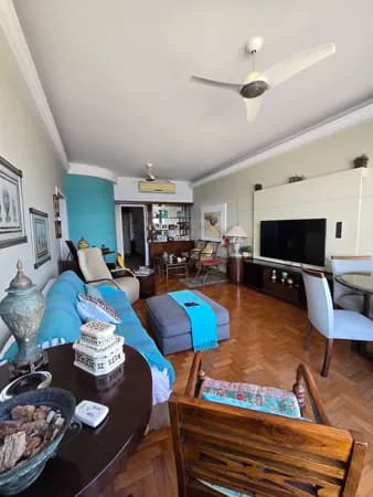 Frente Mar em Icaraí – Vista Deslumbrante e Conforto Absoluto!