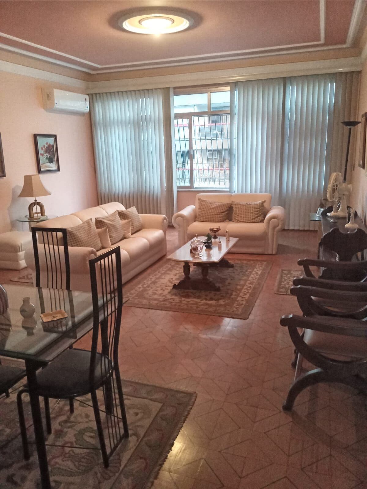 Amplo Apartamento com Lazer Completo a Poucos Passos da Praia de Icaraí!