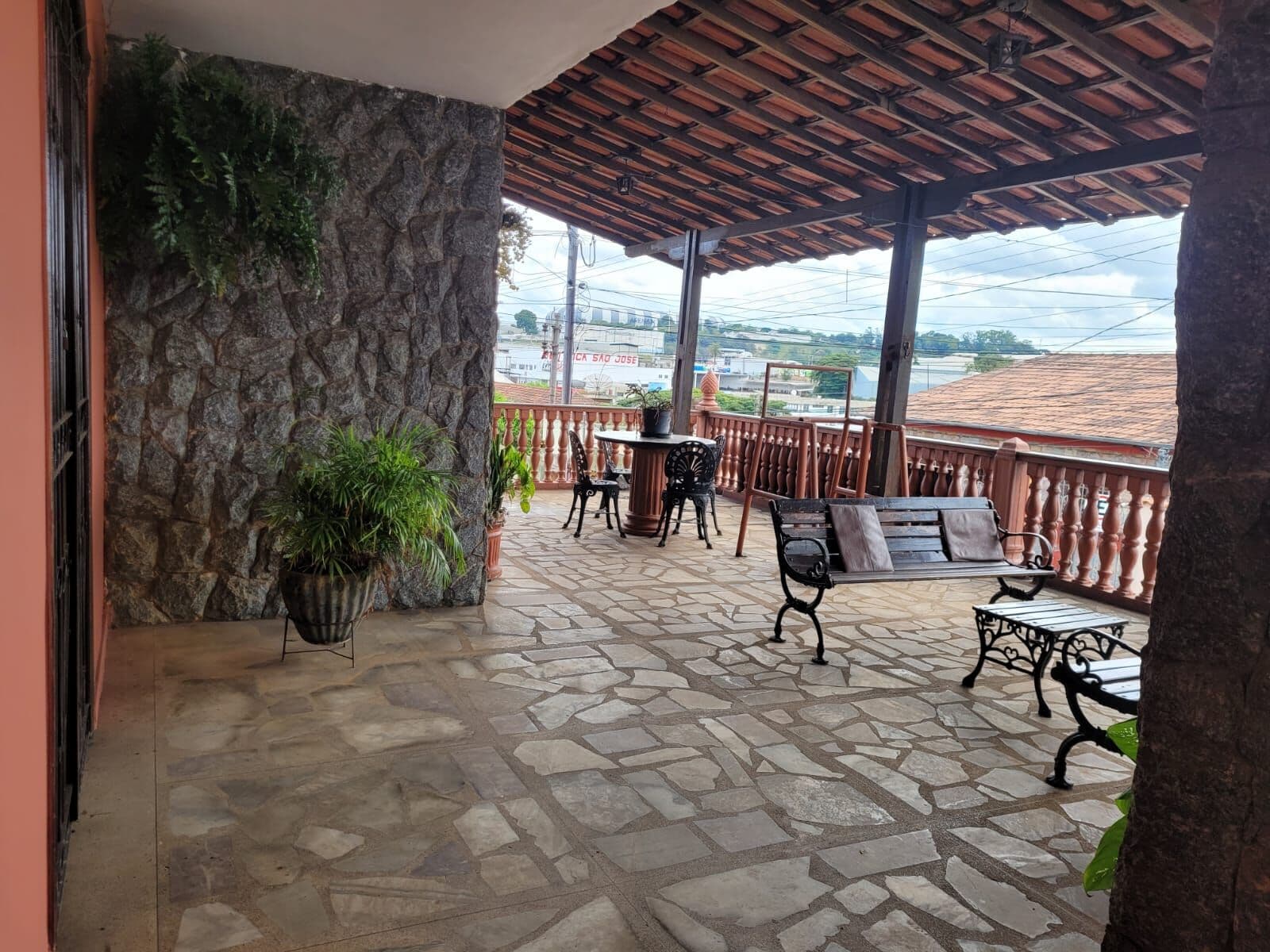 Casa em Belo Horizonte - Vila Oeste