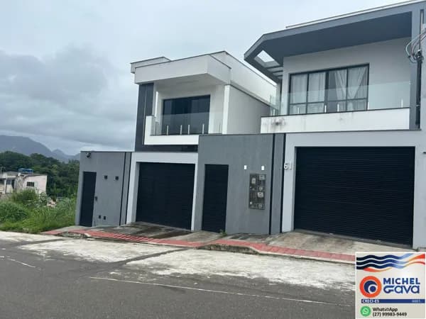 OPORTUNIDADE ÚNICA: Casa de Alto Padrão no Condomínio Boa Vista - Casa 02