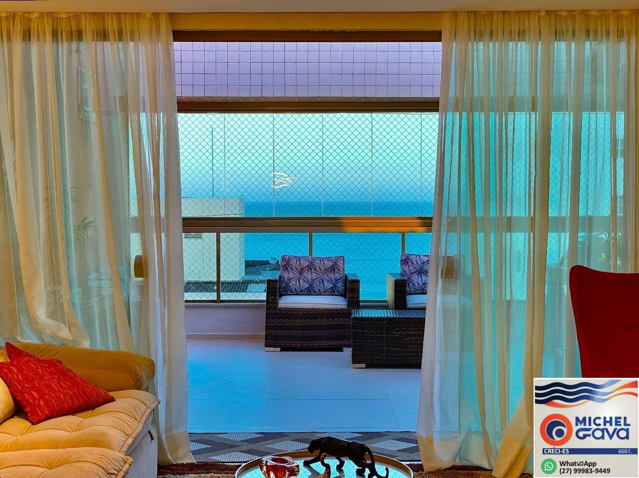 🏡 Cobertura Exclusiva à Venda - Praia do Morro, Guarapari!